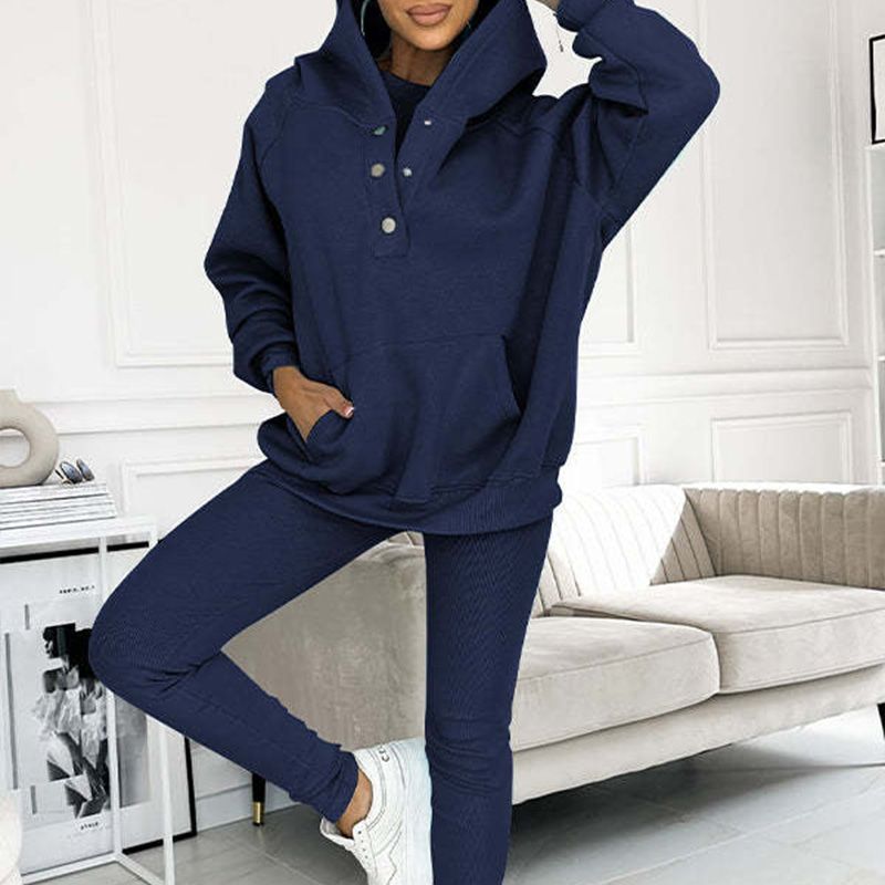 Elena – Set Comodo 3 Pezzi (Gilet + Felpa con Cappuccio + Pantaloni)